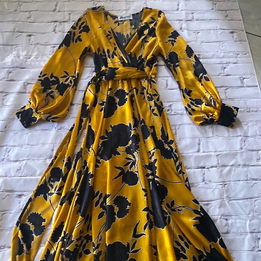 Meghan maxi dress